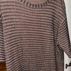 Women’s Pink and Black Textured Knit Sweater